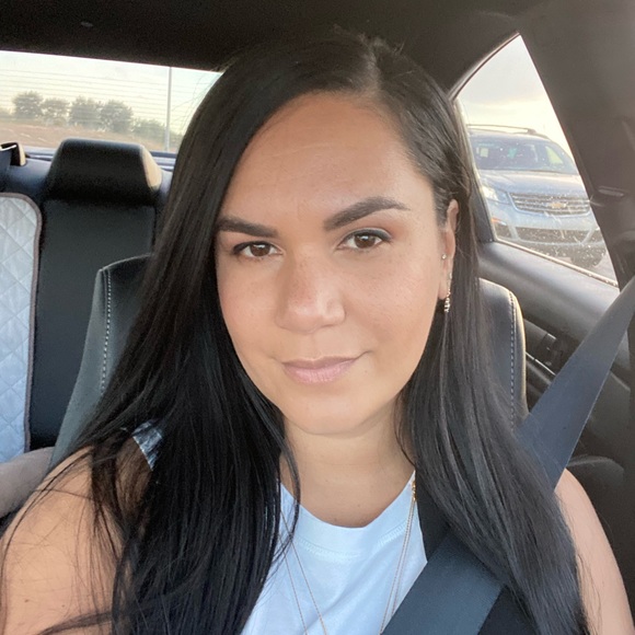 Meet your Posher, Glenda - Picture 1 of 1